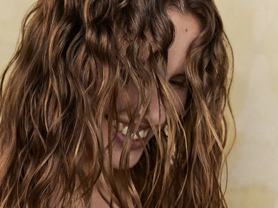 Straight Hair vs Curly Hair: Unpacking the Appeal and Care for Each Type