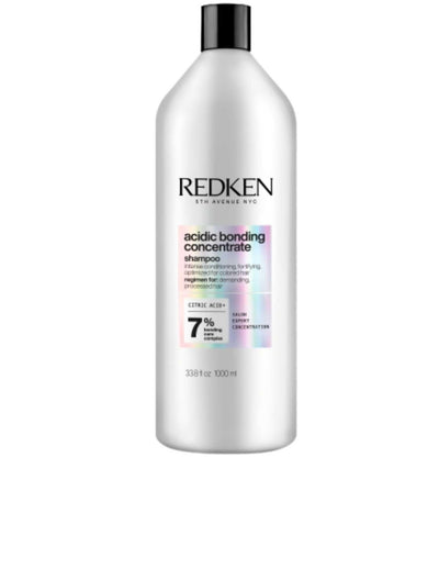 Redken Acidic Bonding Concentrate 1L Shampoo bottle, designed to strengthen and repair hair bonds for all hair types.