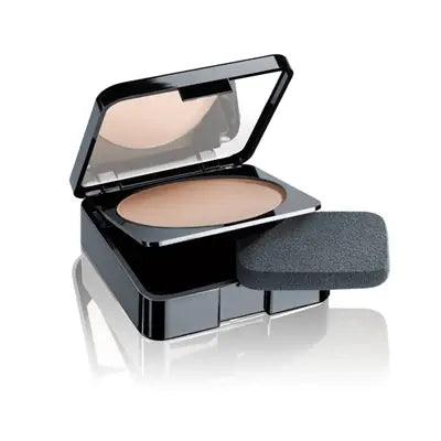 Malu Wilz Compact Powder in a sleek black case with sponge applicator for flawless, matte finish.