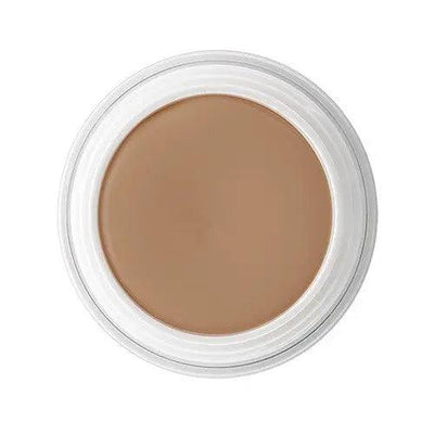 Malu Wilz Concealer Cream in a clear jar, showcasing its creamy, highly pigmented formula for flawless coverage.