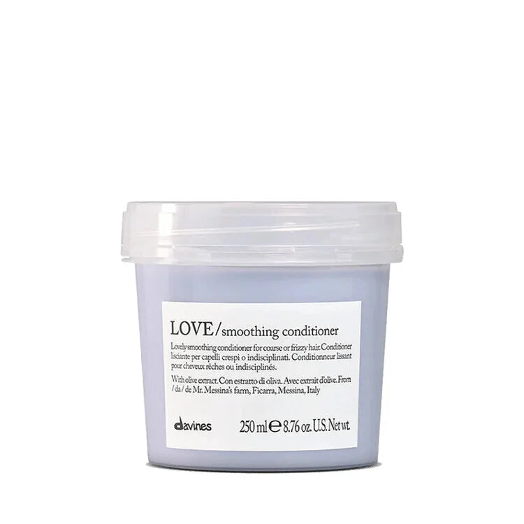 Davines LOVE Smoothing Holiday Set - Colourful Mediterrane Scrub
