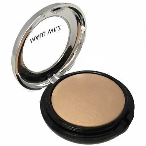 Malu Wilz Gold Illuminator compact with golden highlighter for a radiant and luminous finish.
