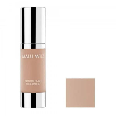 Malu Wilz Natural Finish Foundation 30ml bottle with smooth natural shade swatch for flawless complexion.