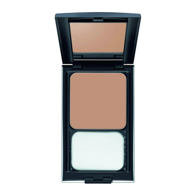 Malu Wilz Perfect Finish Powder Foundation in compact with applicator, providing a matte finish for a flawless complexion.