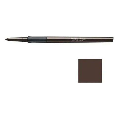 Malu Wilz Stylo Yeux Doux eyeliner pencil in brown, showcasing precision application for stunning eye makeup.