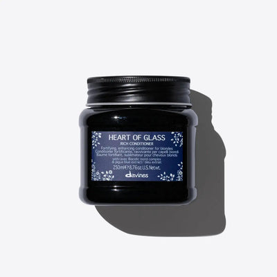 Davines Heart of Glass Rich Conditioner for enhancing and nourishing blonde hair, 250ml jar.
